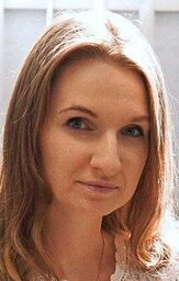 Александра Сластникова