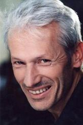 Ив Пеней