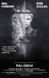 Замкнутый круг из фильмографии Питер Саллис в главной роли.