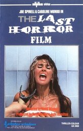 Последний фильм ужасов из фильмографии Кэролайн Манро в главной роли.
