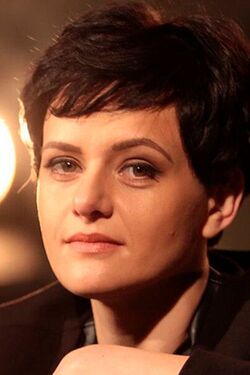Елена Лисасина