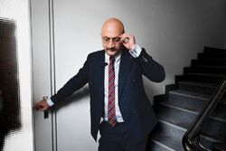 Фото Чужие деньги