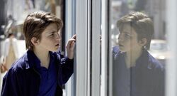 Фото Далеко по соседству