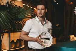 Обои Притворись моим мужем