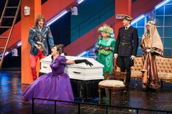 Обои TheatreHD: Таланты и покойники