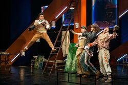 Обои TheatreHD: Таланты и покойники