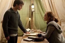 Обои Гарри Поттер и Дары Смерти: Часть I