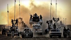 Фото Безумный Макс: Дорога ярости