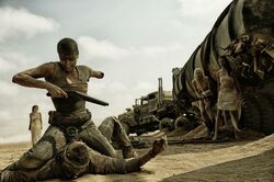 Фото Безумный Макс: Дорога ярости