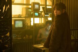 Фото Бегущий по лезвию 2049