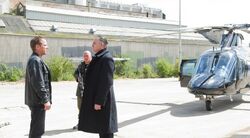 Обои 24 часа: Проживи еще один день
