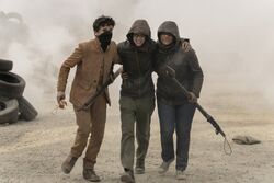 Фото Ходячие мертвецы: Мир за пределами
