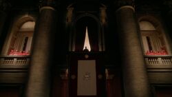 Фото Молодой Папа
