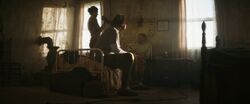 Фото Паранормальное явление: Ближайший родич