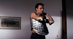 Фото Perry Grant, agente di ferro