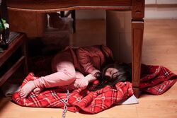Обои Девочка, которая не плачет