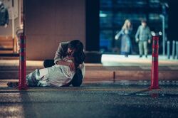 Обои Святая ночь: Охотник на демонов