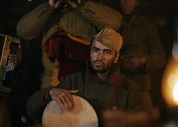 Обои Война и музыка