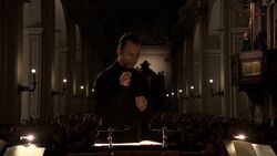 Обои TheatreHD: Курентзис: Реквием. Верди