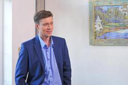 Обои Тёмная лошадка