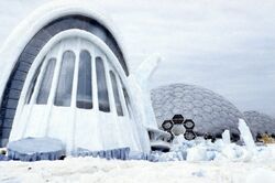 Фото Умри, но не сейчас
