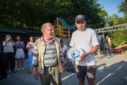 Обои сНежный человек