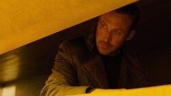 Обои Бегущий по лезвию 2049 – 2048: Некуда бежать
