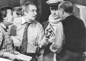 Фото из сериала 12 стульев (1977)