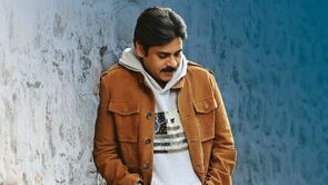 Фото из фильма Agnyaathavaasi (2018)