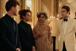 Фото из сериала Академия вампиров (2022)