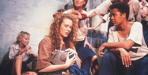 Фото из сериала Бангкок Хилтон (1989)