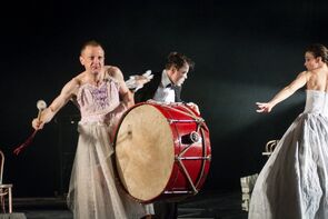 Фото из фильма Барабаны в ночи (2018)