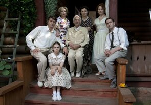 Фото из сериала Бедные родственники (2012)