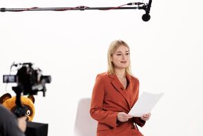 Фото из сериала Беспринцыпные чтения. Истории про мам (2024)