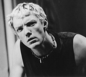 Фото из фильма Без чувств (1998)
