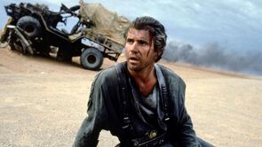 Фото из фильма Безумный Макс 3: Под куполом грома (1985)
