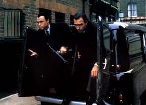 Фото из фильма Братья Крэй (1990)