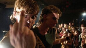 Фото из фильма Братья Рок-н-Ролл (2005)