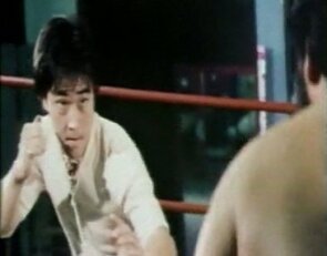 Фото из фильма Брюс Ли возвращается (1976)
