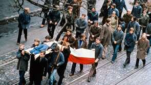 Фото из фильма Человек из железа (1981)