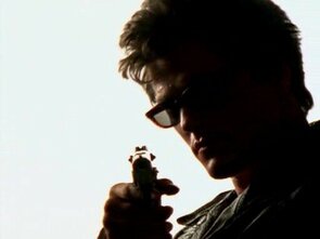 Фото из сериала Человек-невидимка (2000)