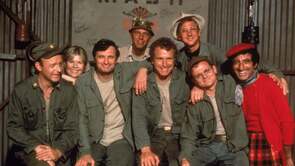 Фото из сериала Чёртова служба в госпитале Мэш (1972)