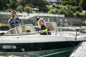 Фото из сериала Дельфин 1 сезон (2020)
