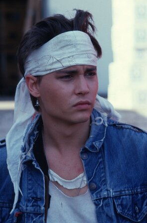 Фото из сериала Джамп стрит, 21 (1987)