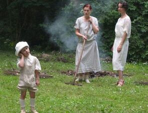 Фото из сериала Дом образцового содержания (2012)