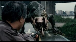 Фото из фильма Вторжение динозавра (2006)