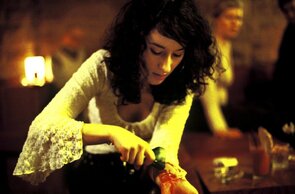 Фото из фильма Головой о стену (2004)