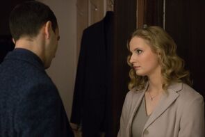 Фото из сериала Город тайн (2024)