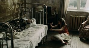 Фото из фильма Груз 200 (2007)