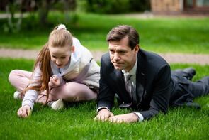 Фото из сериала Хрустальная королева (2023)